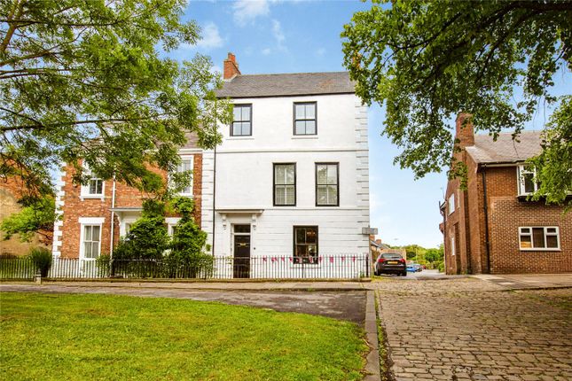 4 bedroom town house for sale