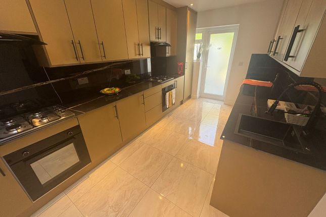 7 bed block of flats