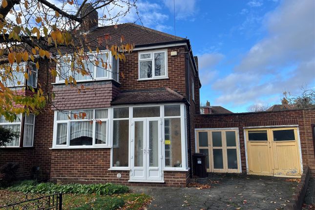 3 bedroom semi-detached house for sale