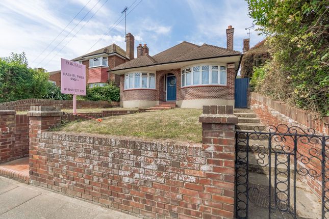 Carlton Avenue, Broadstairs CT10 2 bed detached bungalow for sale