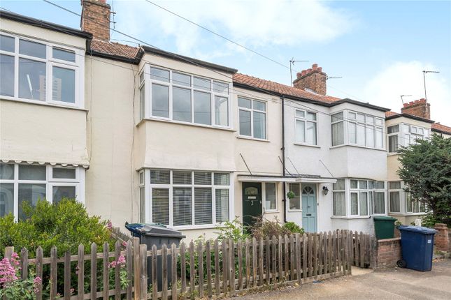 Victoria Avenue, Barnet, EN4 3 bed house for sale