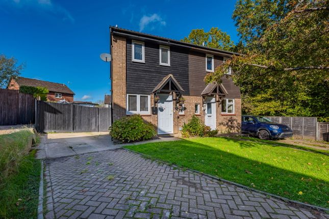 Willow Walk, Tunbridge Wells TN2 2 bed semi