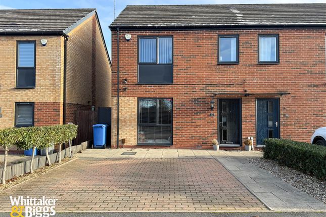 3 bedroom semi-detached house for sale