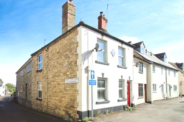 Calcutt Street, Cricklade, SN6 2 bed cottage for sale
