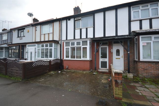 Connaught Road, Luton, Bedfordshire, LU4 2 bed terraced house for sale