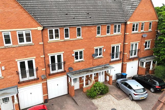 4 bedroom terraced house for sale
