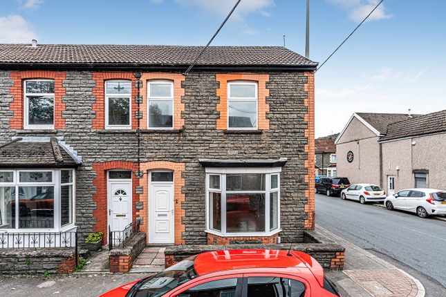 Owen Street, Pontypridd CF37 4 bed end of terrace house for sale