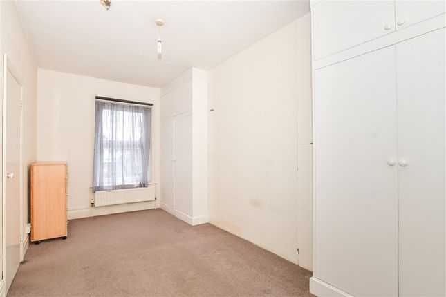 Lenham Road, Sutton, Surrey 1 bed flat for sale
