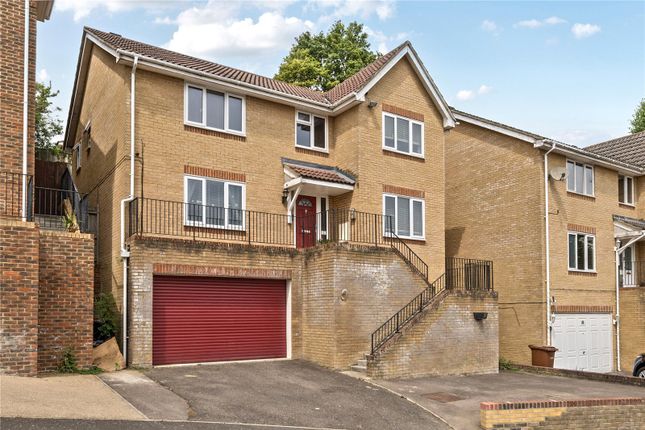 Peacock Rise, Chatham, Kent, ME5 5 bed detached house for sale