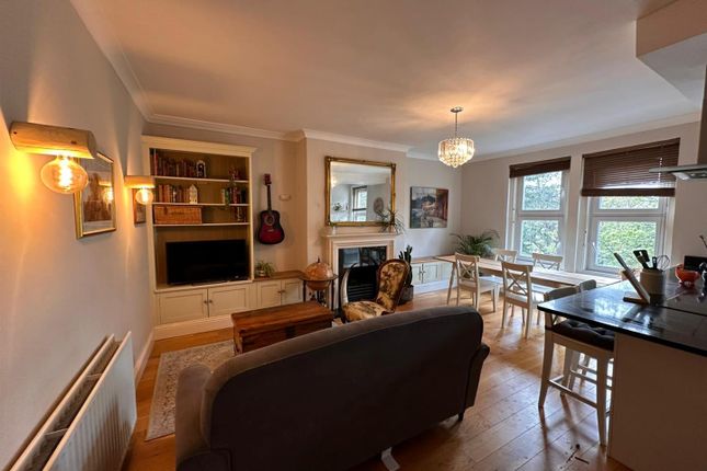 Valley Drive, Harrogate 2 bed apartment for sale