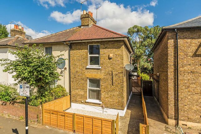 2 bedroom semi-detached house for sale