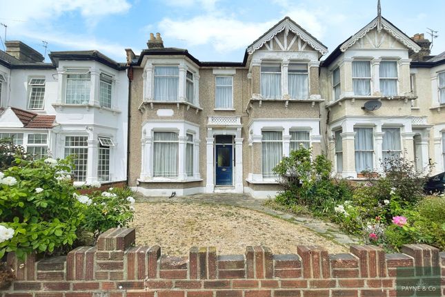 Kensington Gardens, Ilford, IG1 4 bed terraced house for sale