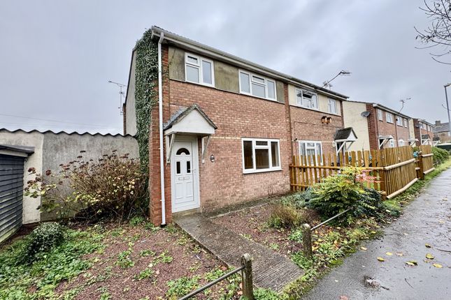 2 bedroom semi-detached house for sale