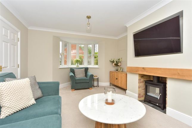 Rooks View, Bobbing, Sittingbourne, Kent 5 bed detached house for sale