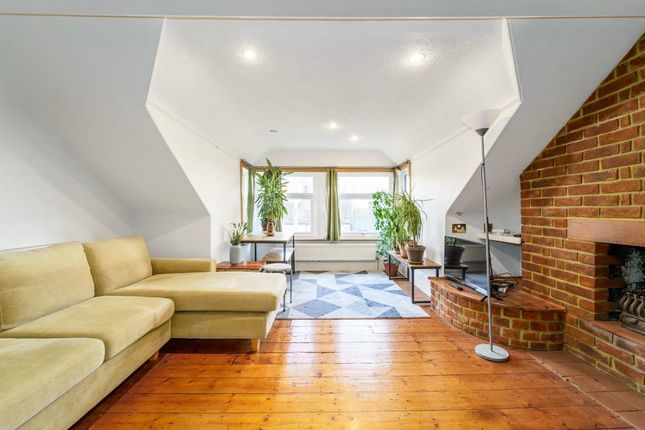 1 bedroom semi-detached house for sale