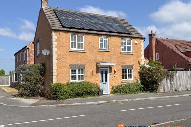 Normanton Road, Newark NG24 3 bed detached house for sale