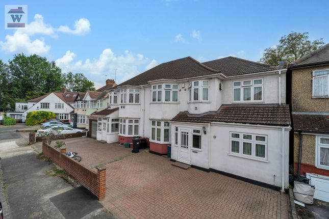 5 bedroom semi-detached house for sale