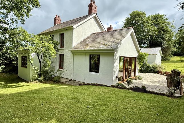 Penffordd 3 bed detached house for sale