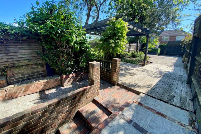 Battle Road, Hailsham 3 bed semi