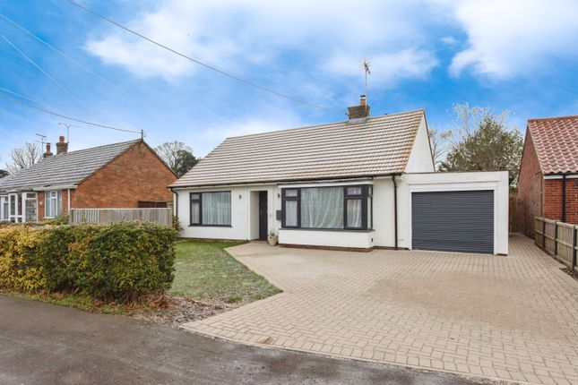 2 bedroom detached bungalow for sale