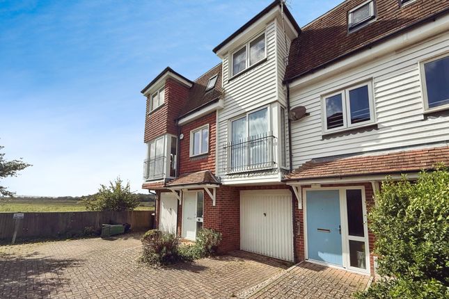 Western Barn Close, Rye TN31 2 bed terraced house for sale