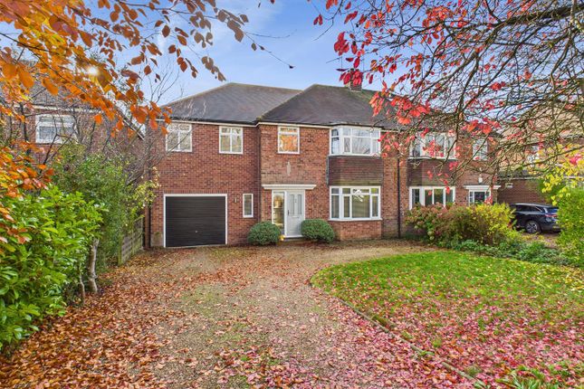 Parkfield Avenue, North Ferriby 4 bed semi