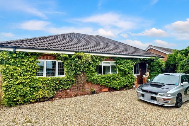 3 bedroom detached bungalow for sale