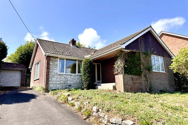 3 bedroom detached bungalow for sale