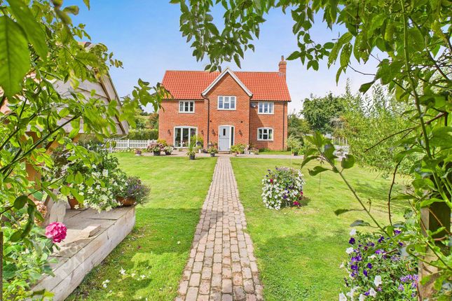 The Street, Brockdish, Diss 4 bed detached house for sale