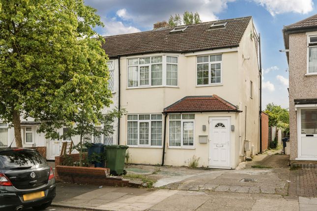 Whitefriars Avenue, Harrow 4 bed house for sale