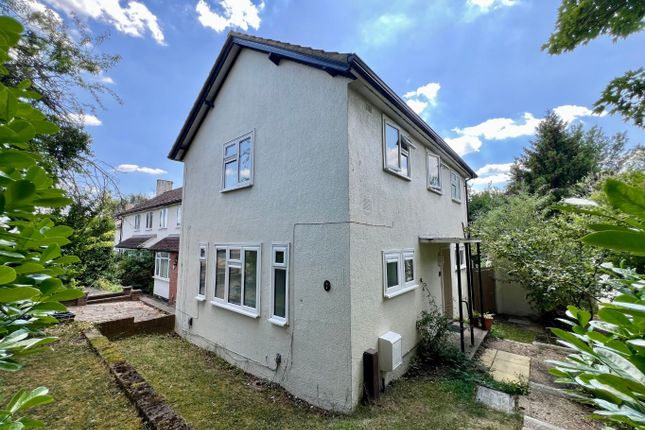 Roundfield Avenue, Harpenden... 3 bed end of terrace house for sale