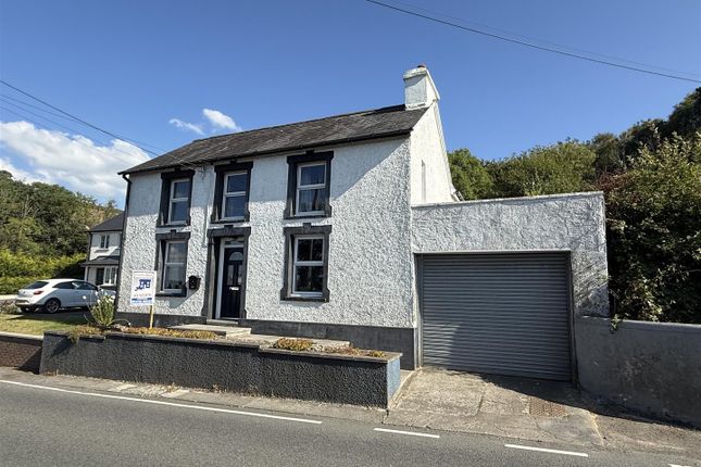 Overlooking the Teifi Valley... 4 bed detached house for sale