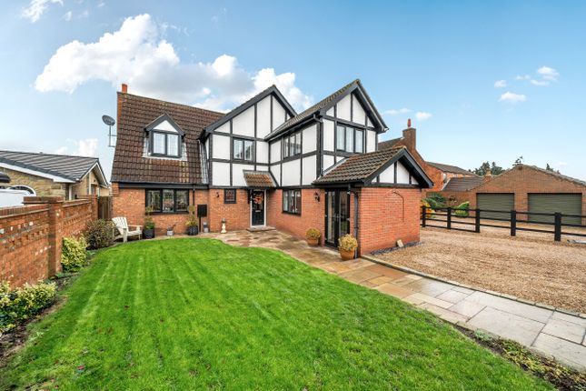 Wroot LINCOLNSHIRE 5 bed detached house for sale