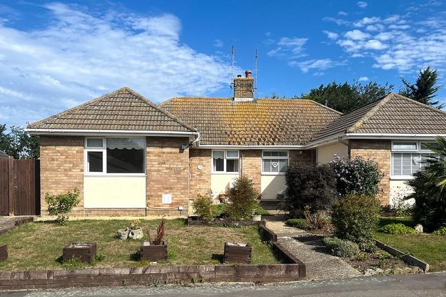 Elizabeth Way, Herne Bay, CT6 6ES 2 bed semi