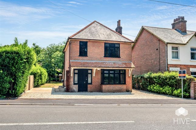 Wimborne Road, Wimborne BH21 3 bed detached house for sale