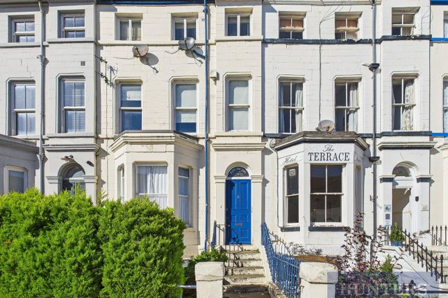 Westborough, Scarborough 1 bed flat for sale