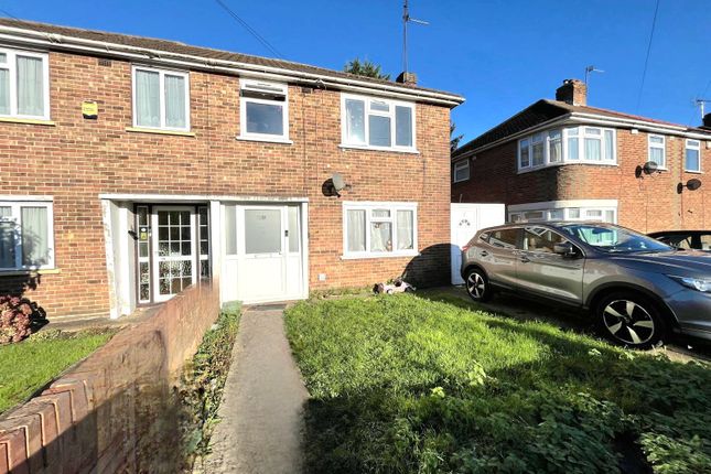 Chaucer Avenue, Hayes, Greater... 4 bed semi