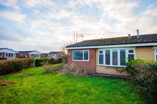 2 bedroom semi-detached bungalow for sale