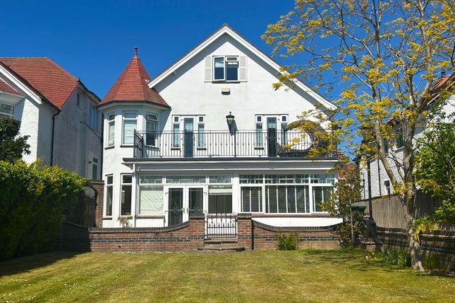 Drake Road, Skegness, Lincolnshire... 5 bed detached house for sale