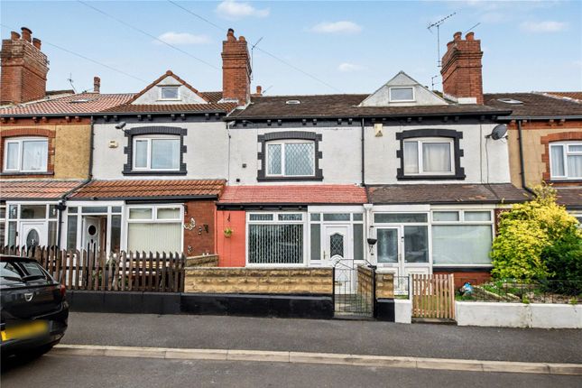 Halliday Place, Leeds, West Yorkshire 3 bed terraced house for sale