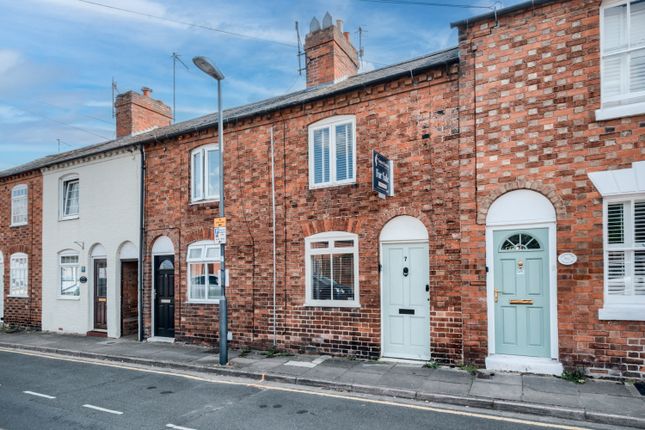 2 bed terraced house