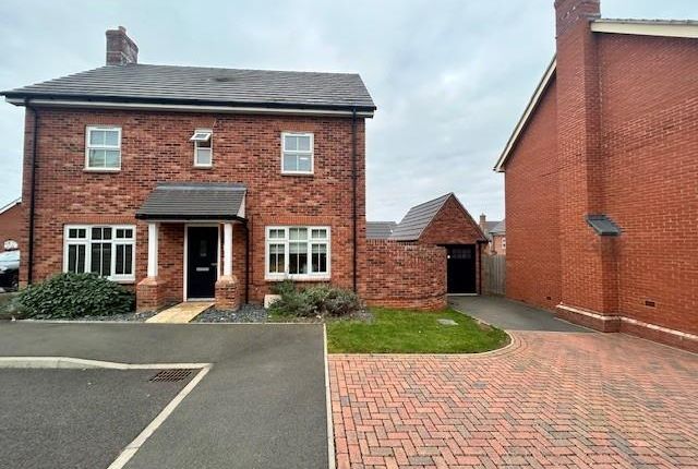 Folly Way, Northampton NN2 4 bed detached house for sale