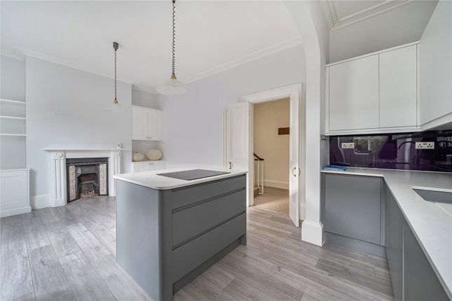 Grosvenor Place South, Cheltenham, GL52 4 bed townhouse for sale
