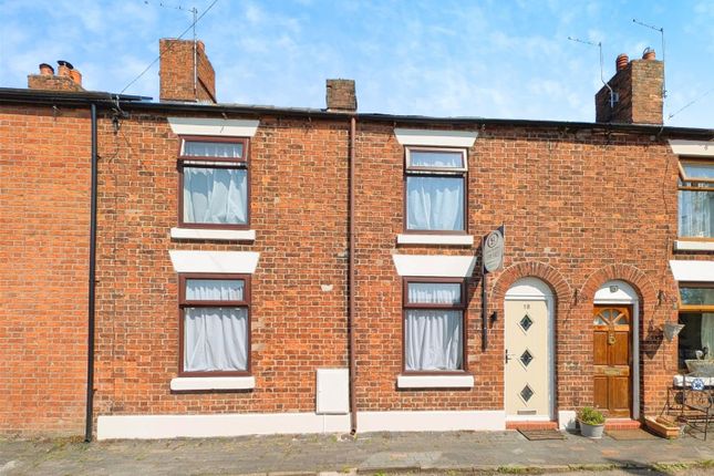 Furnival Street, Sandbach 2 bed terraced house for sale