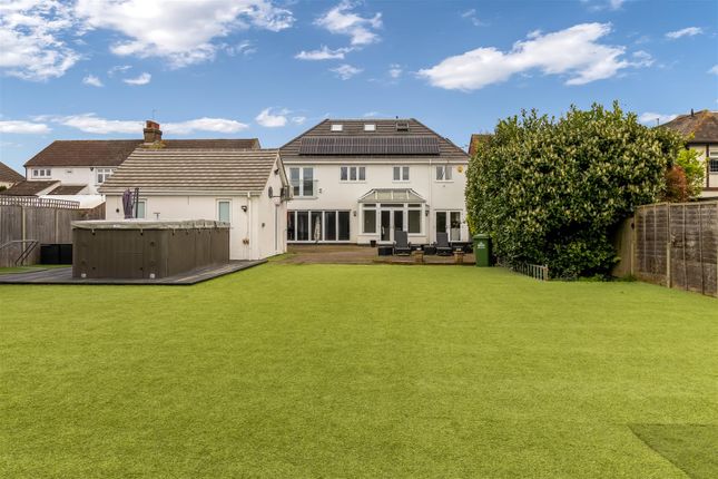 7 bedroom detached house for sale