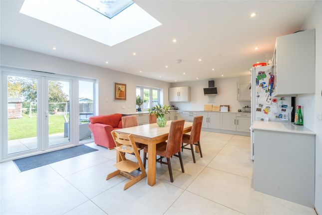 Park Lane, Coulsdon, Surrey, CR5 4 bed semi