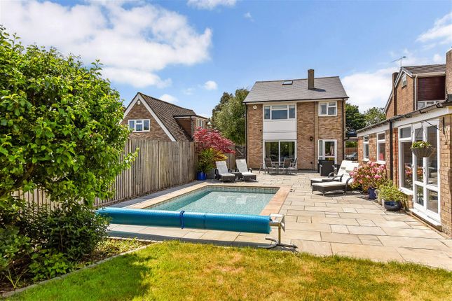 Five Heads Road, Horndean 4 bed detached house for sale