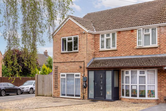 4 bedroom semi-detached house for sale