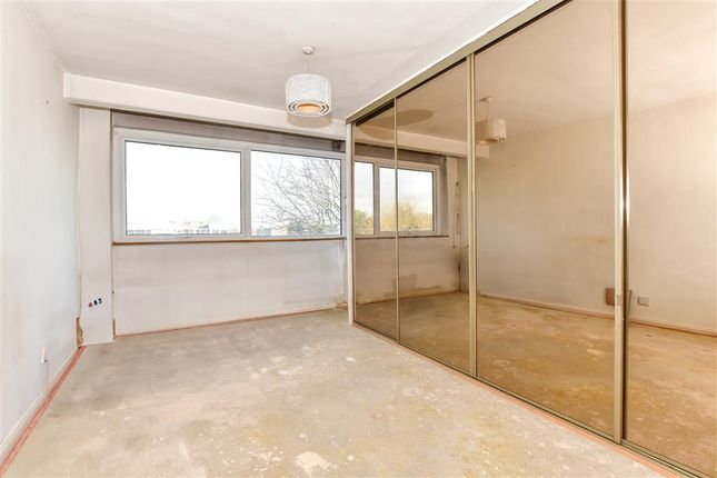 2 bed flat