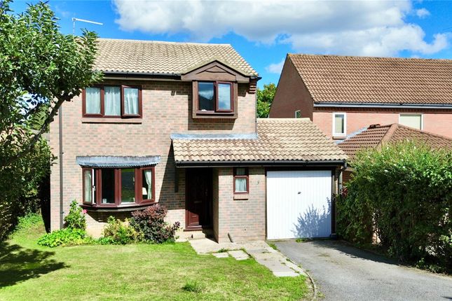 Peregrine Close, Wokingham... 4 bed detached house for sale